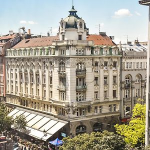 Republic Square Luxury Suites